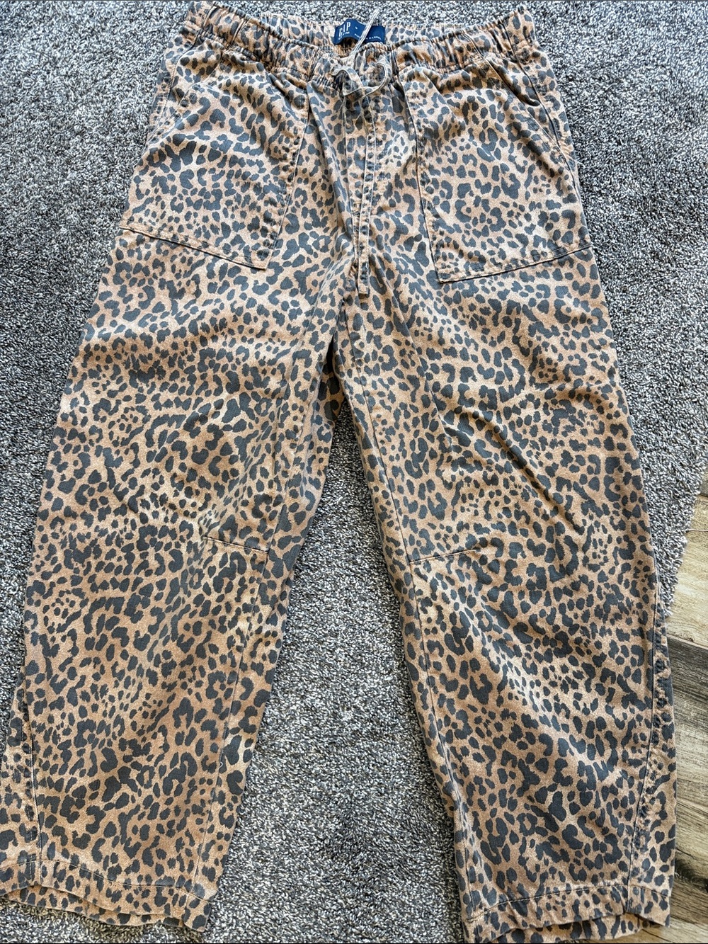 GAP Leopard Print Brown and Black Cargo Pants